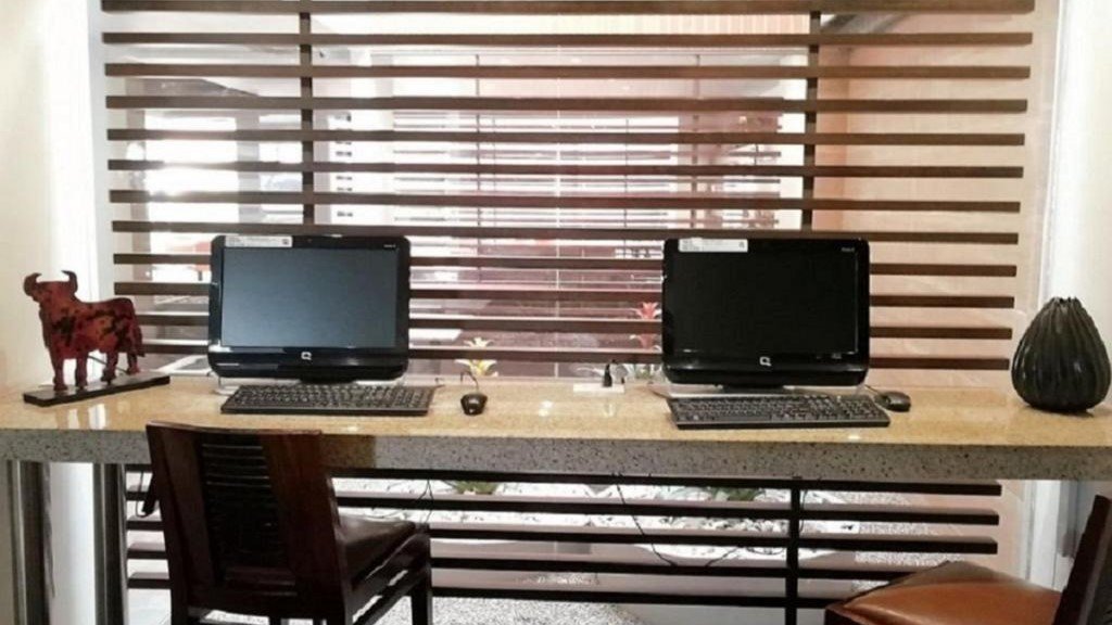 Hotel hilton for the say